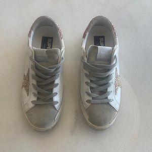 Golden Goose Super Star shoes with gold and pink glitter. Worn once! Size 38